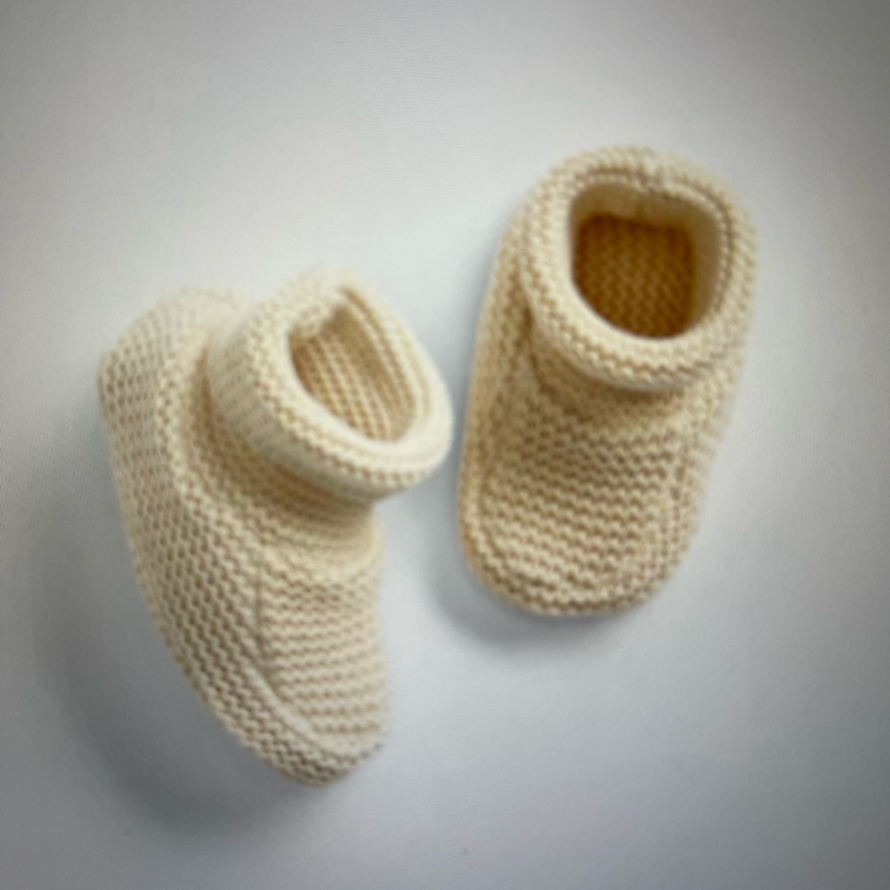 Banana booties